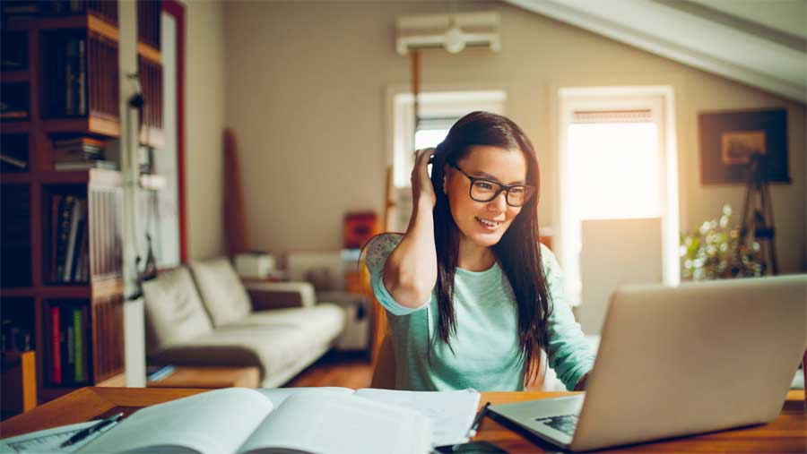 PERCHE’ STUDIARE ONLINE?